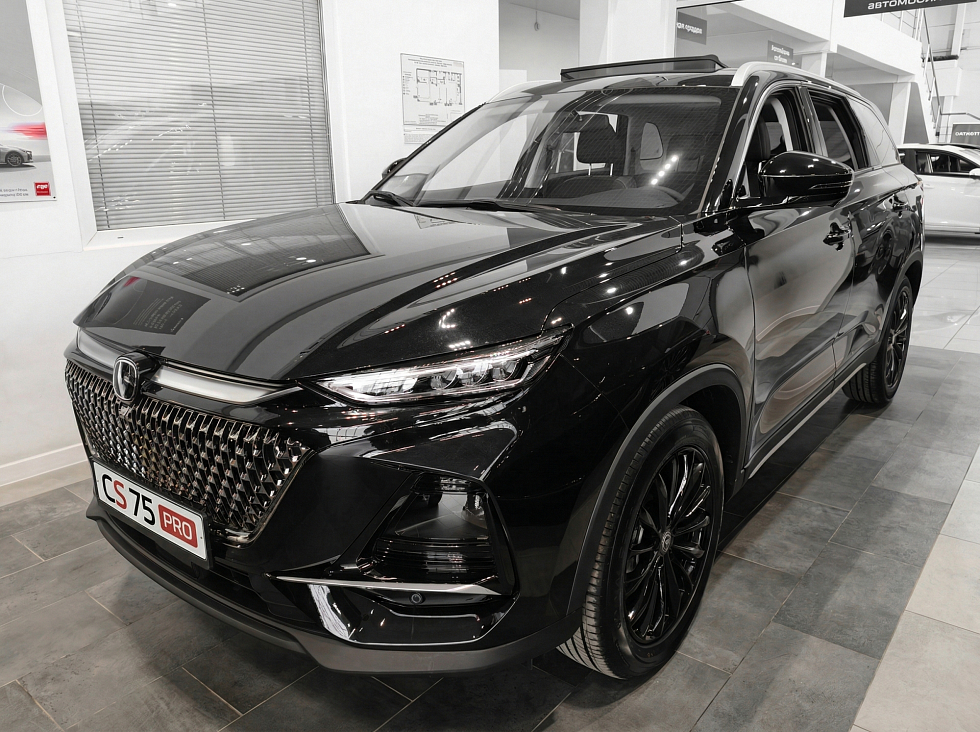 Changan CS75 Pro Техно 5 мест, черный