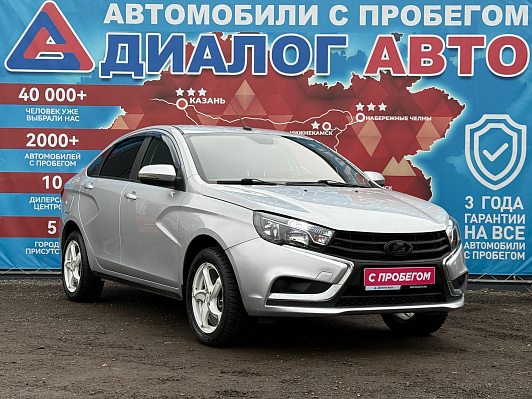 Lada (ВАЗ) Vesta Comfort Multimedia, 2017 года, пробег 256295 км