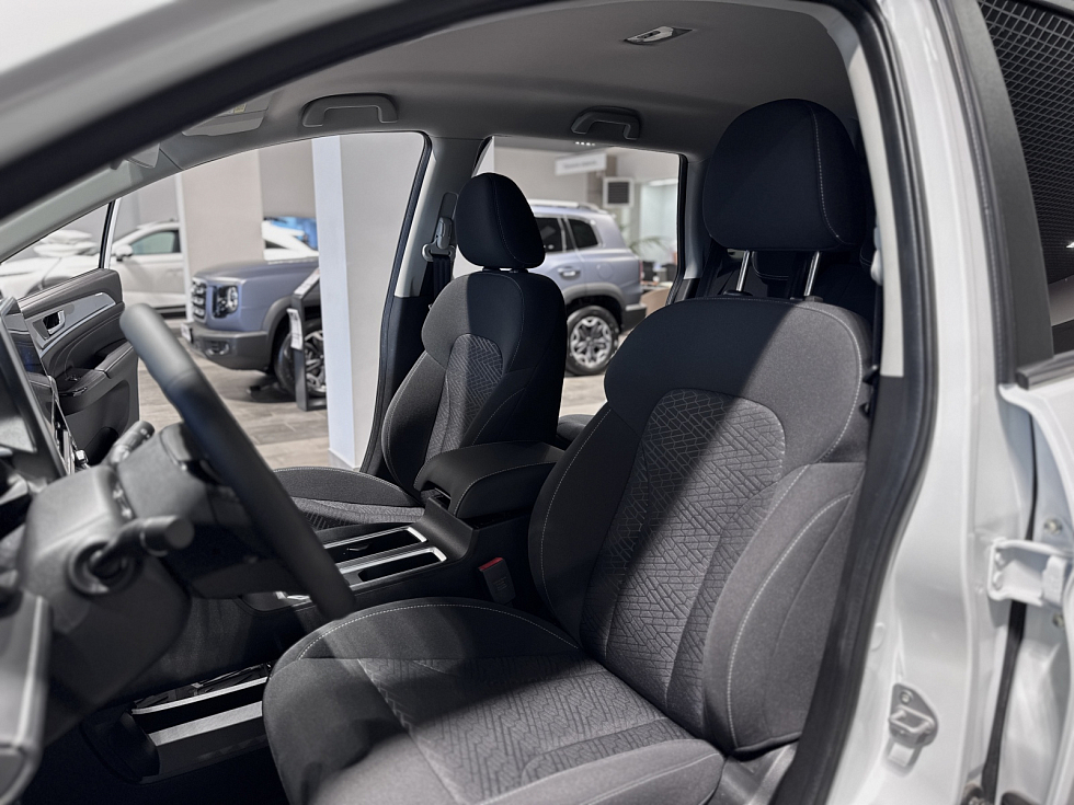 Haval M6 Оптимум, белый