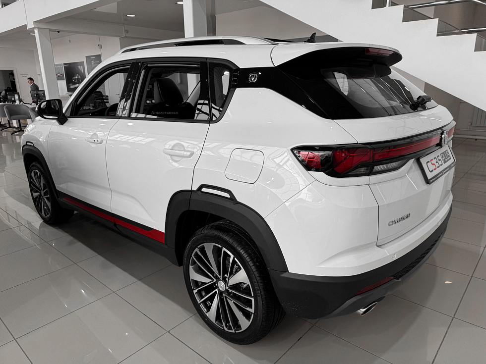 Changan CS35 Plus Tech, белый