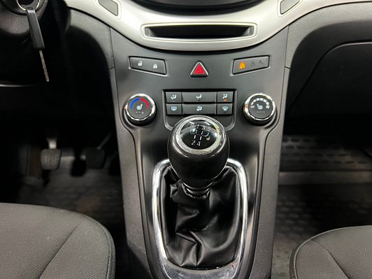 Chevrolet Orlando LS, 2013 года, пробег 217600 км