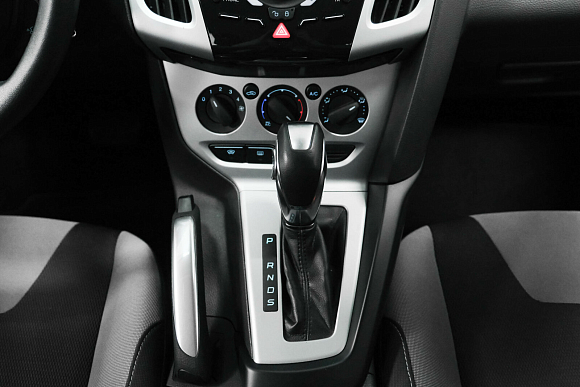 Ford Focus, 2011 года, пробег 227171 км