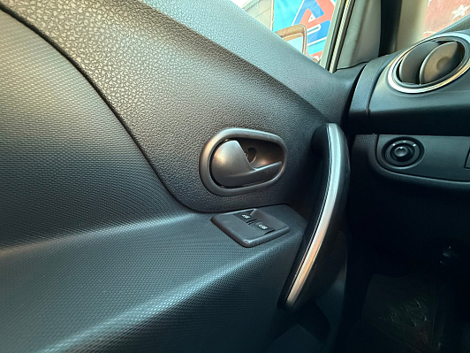 Renault Sandero Privilege, 2017 года, пробег 134779 км