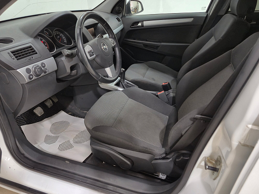 Opel Astra Enjoy, 2012 года, пробег 194367 км