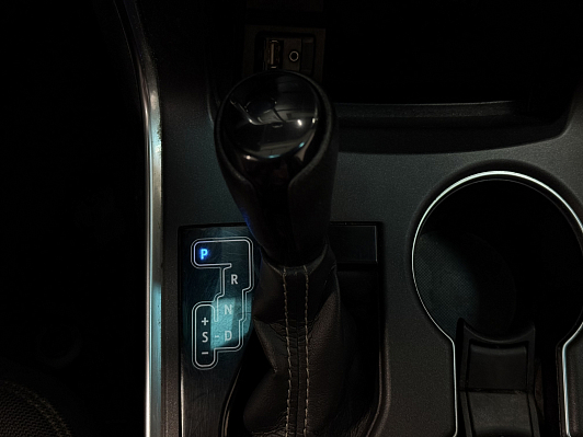 Toyota Camry Элеганс, 2016 года, пробег 189408 км