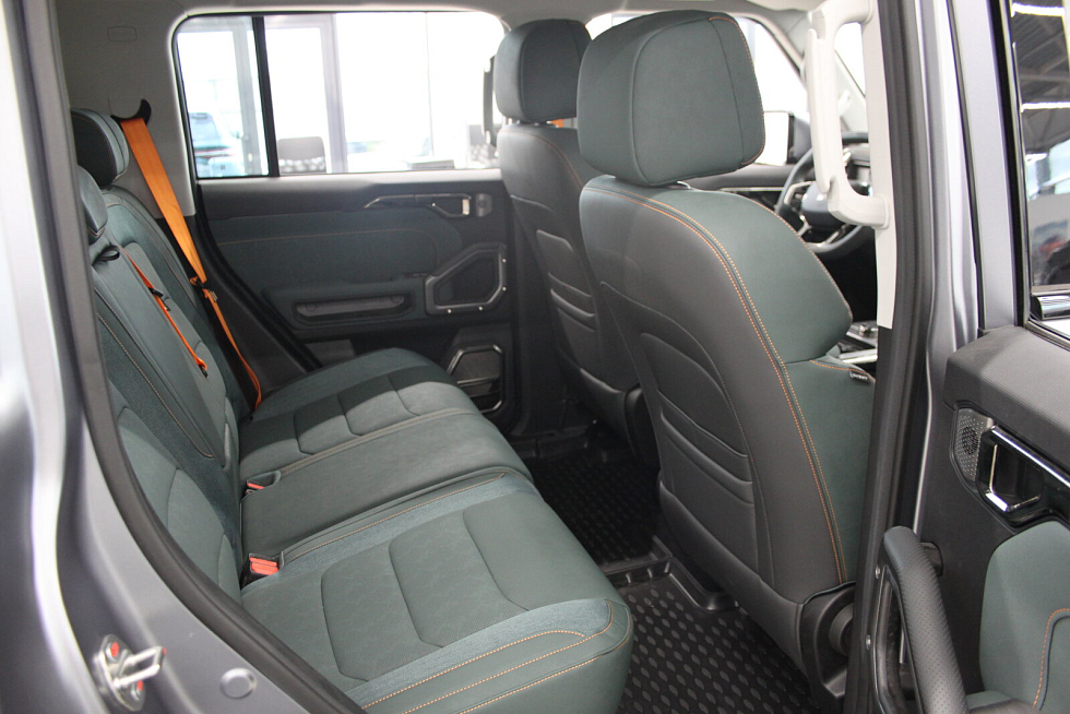 JETOUR T2 Voyage, серебряный