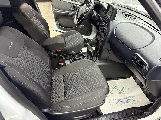 Lada (ВАЗ) Niva Travel BLACK'24, 2024 года, пробег 17480 км