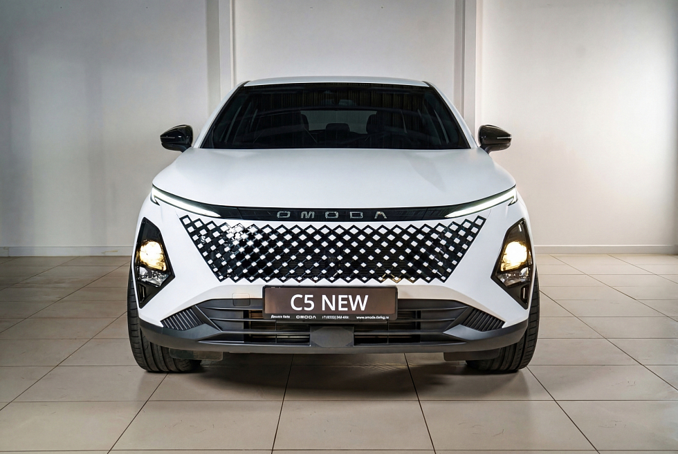 Omoda C5 Актив, белый