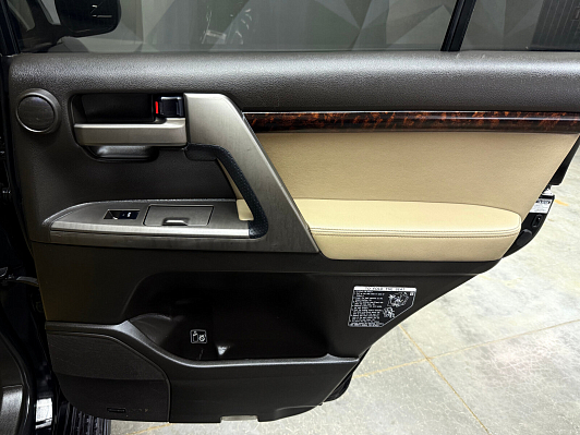 Toyota Land Cruiser, 2011 года, пробег 366802 км