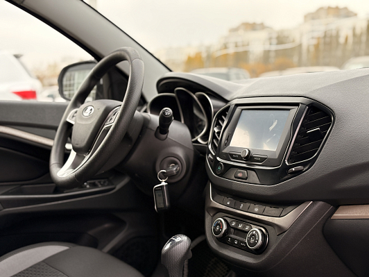 Lada (ВАЗ) Vesta Comfort Winter, 2019 года, пробег 127788 км