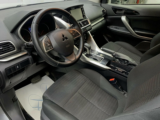Mitsubishi Eclipse Cross Instyle, 2020 года, пробег 74036 км