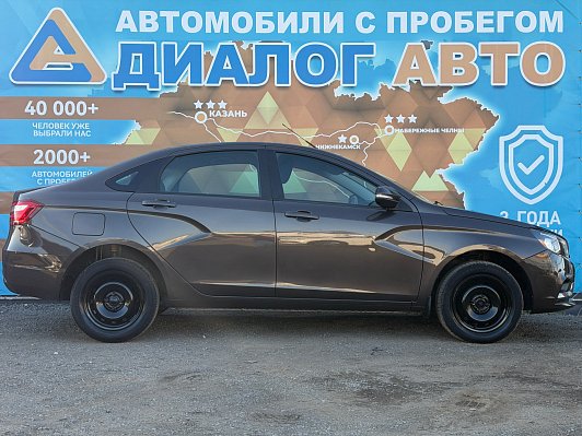 Lada (ВАЗ) Vesta Comfort Winter, 2021 года, пробег 131000 км