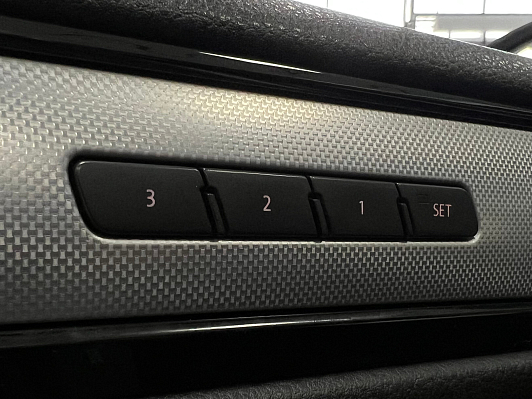 Volkswagen Touareg, 2014 года, пробег 240089 км