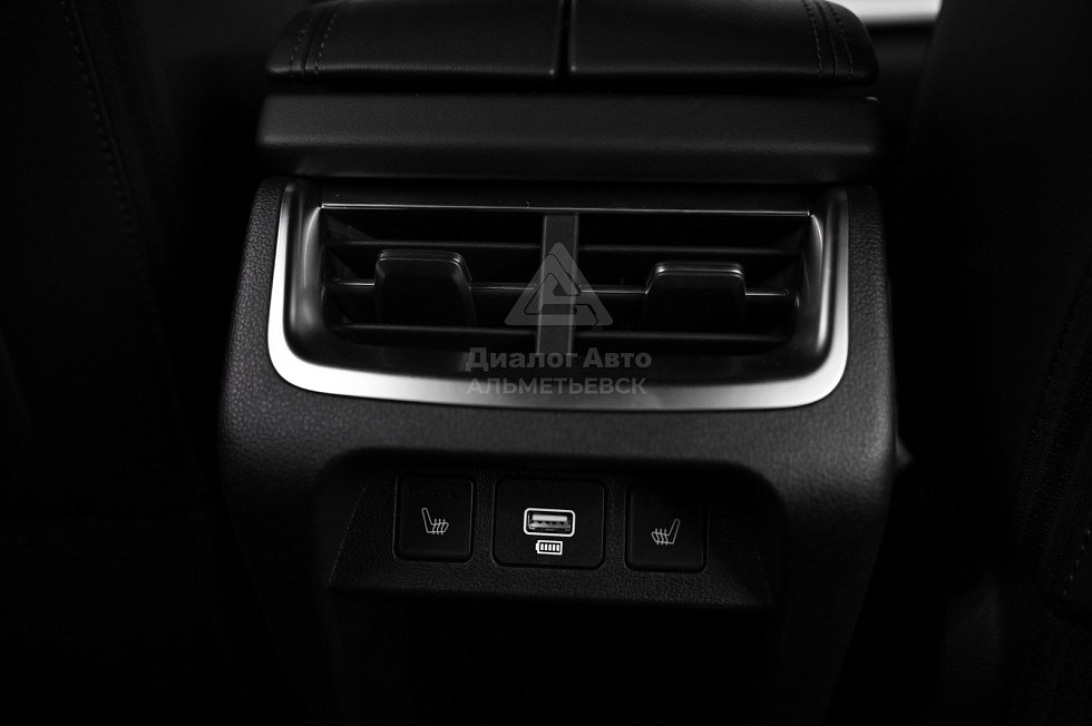 Haval F7x Премиум, черный