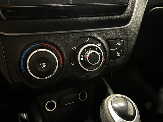 Kia Rio Comfort, 2015 года, пробег 261162 км