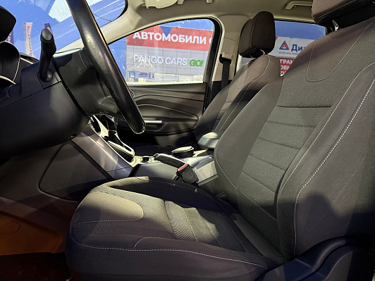 Ford Kuga Trend Plus, 2014 года, пробег 157000 км