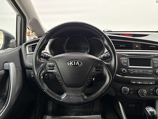 Kia Ceed, 2015 года, пробег 124039 км