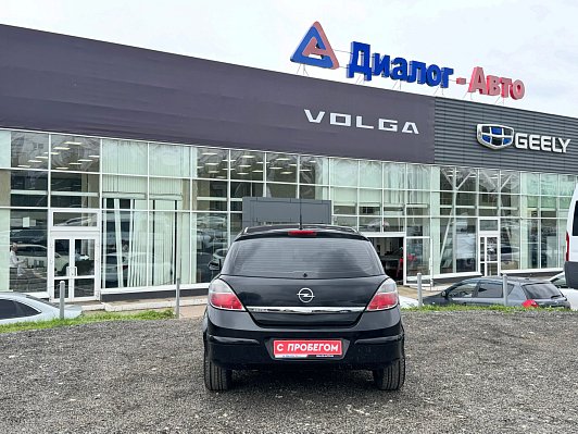 Opel Astra, 2014 года, пробег 233467 км