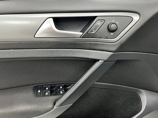 Volkswagen Golf, 2013 года, пробег 179227 км