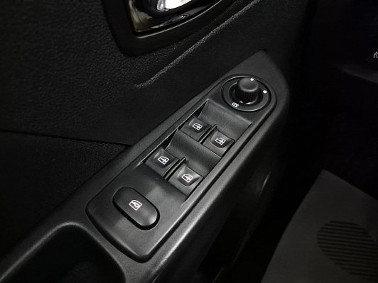 Renault Kaptur Drive, 2017 года, пробег 119280 км