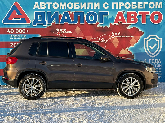 Volkswagen Tiguan, 2016 года, пробег 161000 км