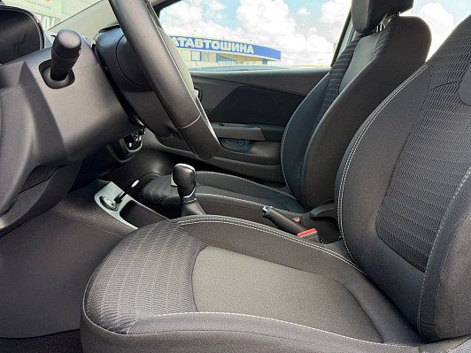 Renault Kaptur Play, 2019 года, пробег 45200 км