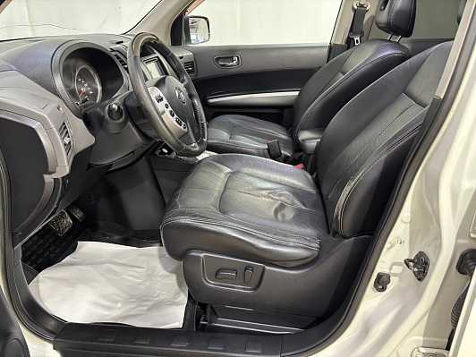 Nissan X-Trail SE, 2008 года, пробег 262993 км