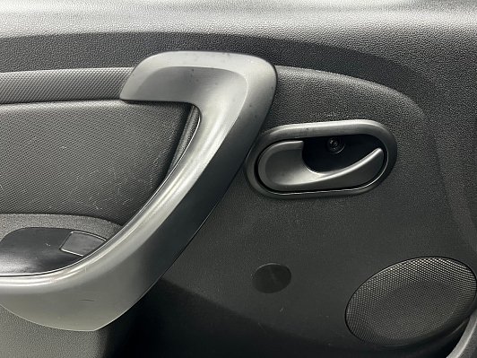 Renault Duster Access, 2018 года, пробег 114000 км