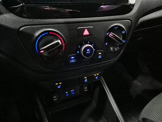 Hyundai Solaris Super Series II + 5” Audio, 2017 года, пробег 188412 км