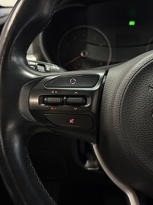 Kia Rio Prestige AV, 2018 года, пробег 106000 км