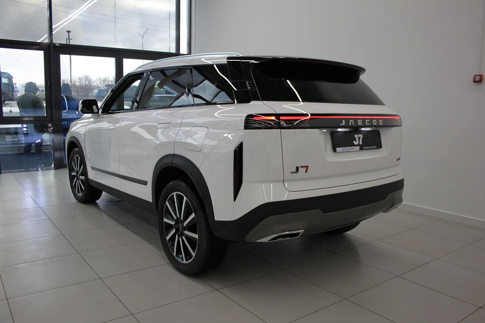 Jaecoo J7 Престиж, белый