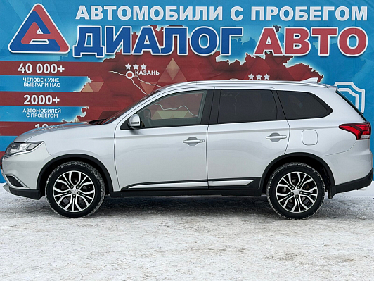 Mitsubishi Outlander Intense+, 2018 года, пробег 148000 км