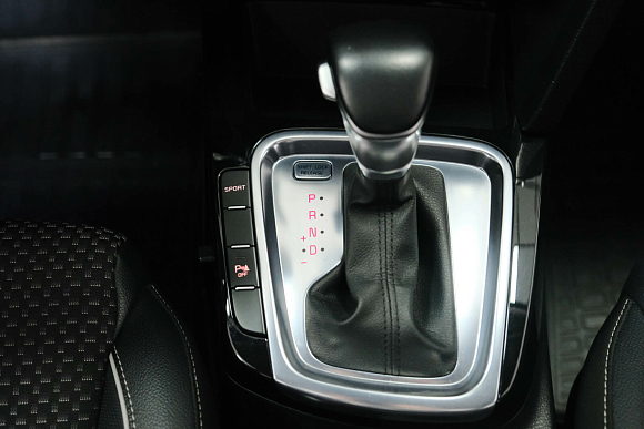 Kia Ceed, 2018 года, пробег 87923 км