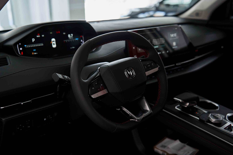 Changan UNI-S (CS55 Plus) Luxe, белый