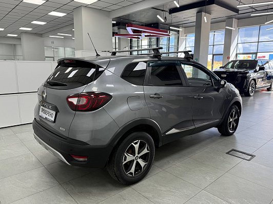 Renault Kaptur Play, 2018 года, пробег 186000 км