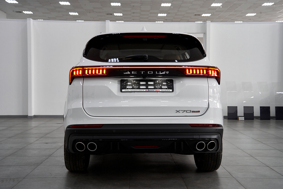 JETOUR X70+ Престиж, белый