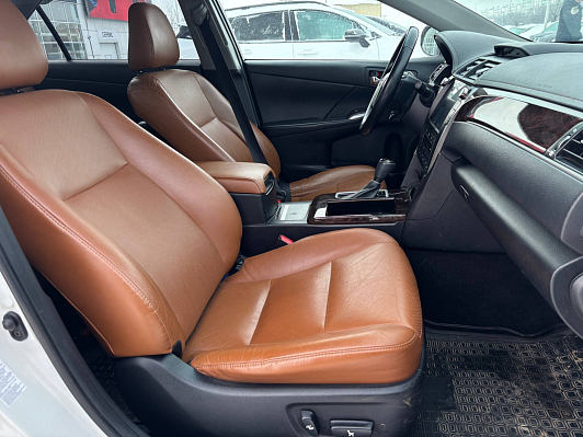 Toyota Camry Exclusive, 2017 года, пробег 132134 км