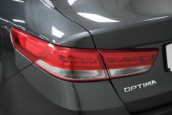 Kia Optima Luxe, 2018 года, пробег 171796 км