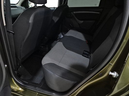 Renault Duster Expression, 2015 года, пробег 195068 км