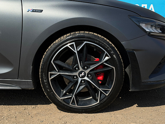 Hyundai Lafesta Deluxe Edition, 2023 года, пробег 56000 км