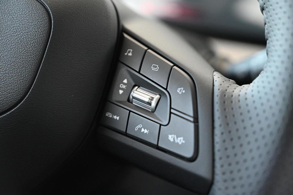 Changan UNI-T Техно, серый