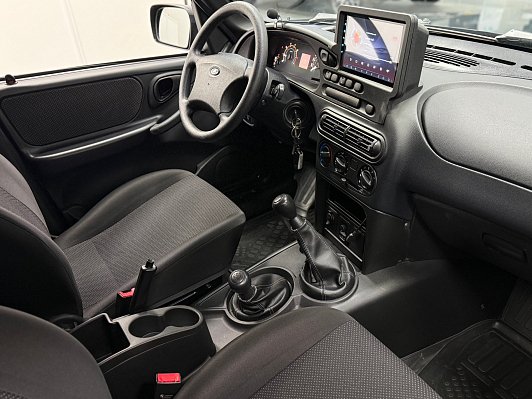 Lada (ВАЗ) Niva Travel Классик'24, 2023 года, пробег 17500 км