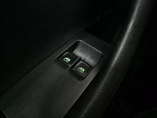 Skoda Rapid Ambition, 2015 года, пробег 134170 км