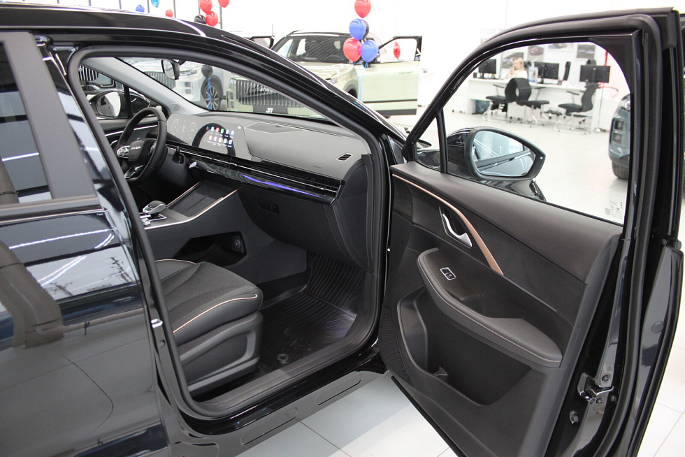 Omoda C5 Стиль (2024), черный