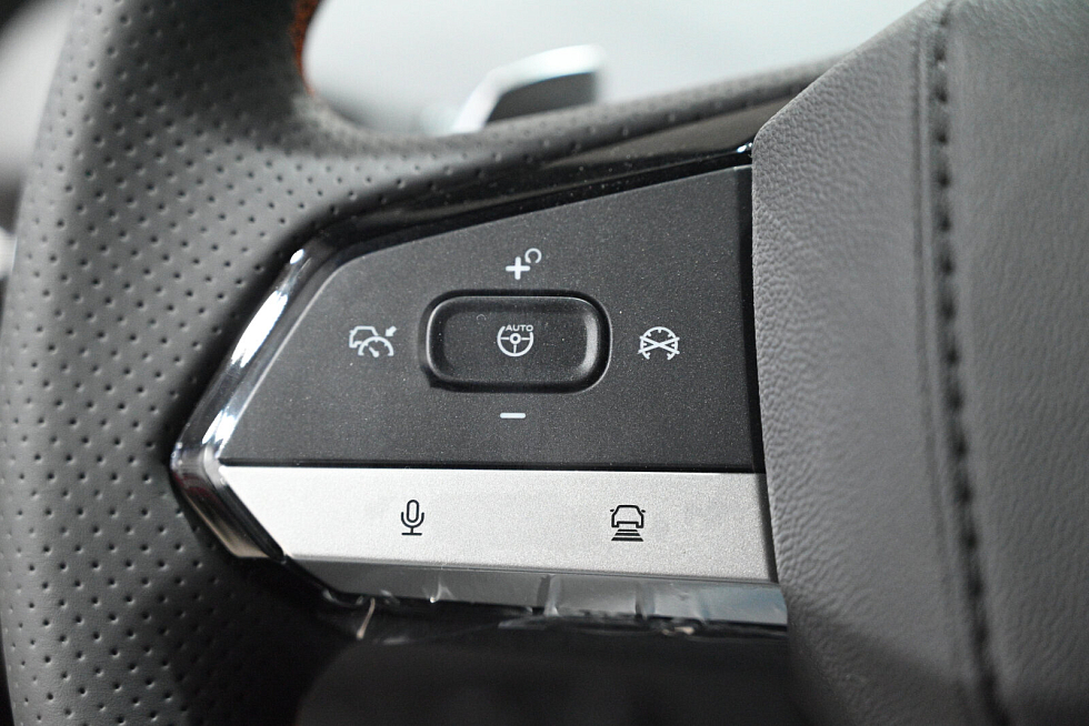 Changan UNI-V Стандарт, черный