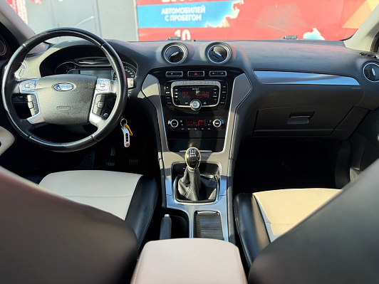 Ford Mondeo Titanium, 2011 года, пробег 267102 км