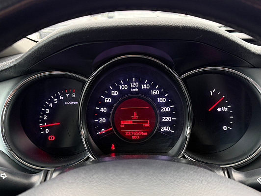 Kia Ceed Comfort, 2013 года, пробег 227636 км