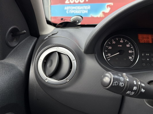 Renault Sandero, 2012 года, пробег 175500 км