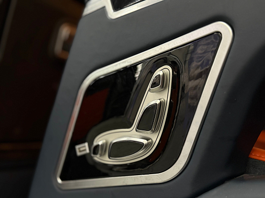 Mercedes-Benz V-Класс, 2023 года, пробег 28000 км