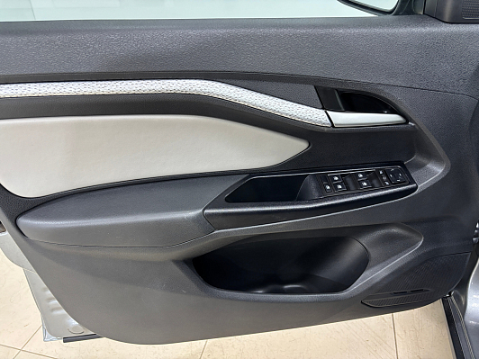 Lada (ВАЗ) Vesta Luxe Multimedia, 2018 года, пробег 79215 км